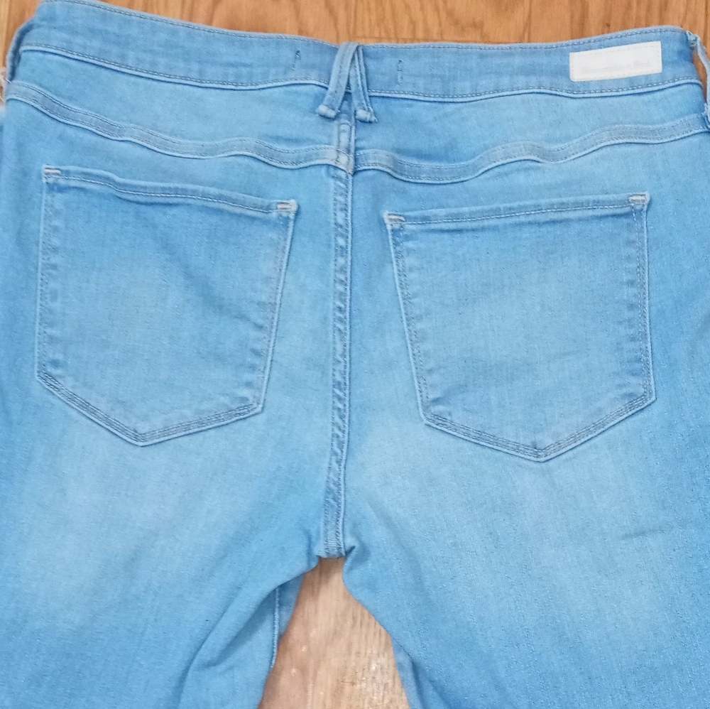 Jeans - Picture 2 of 5